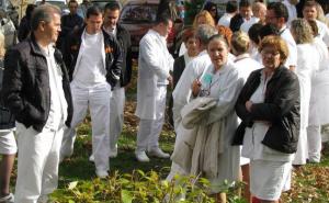 Zdravstveni radnici KS najavili polusatni štrajk upozorenja 17. jula